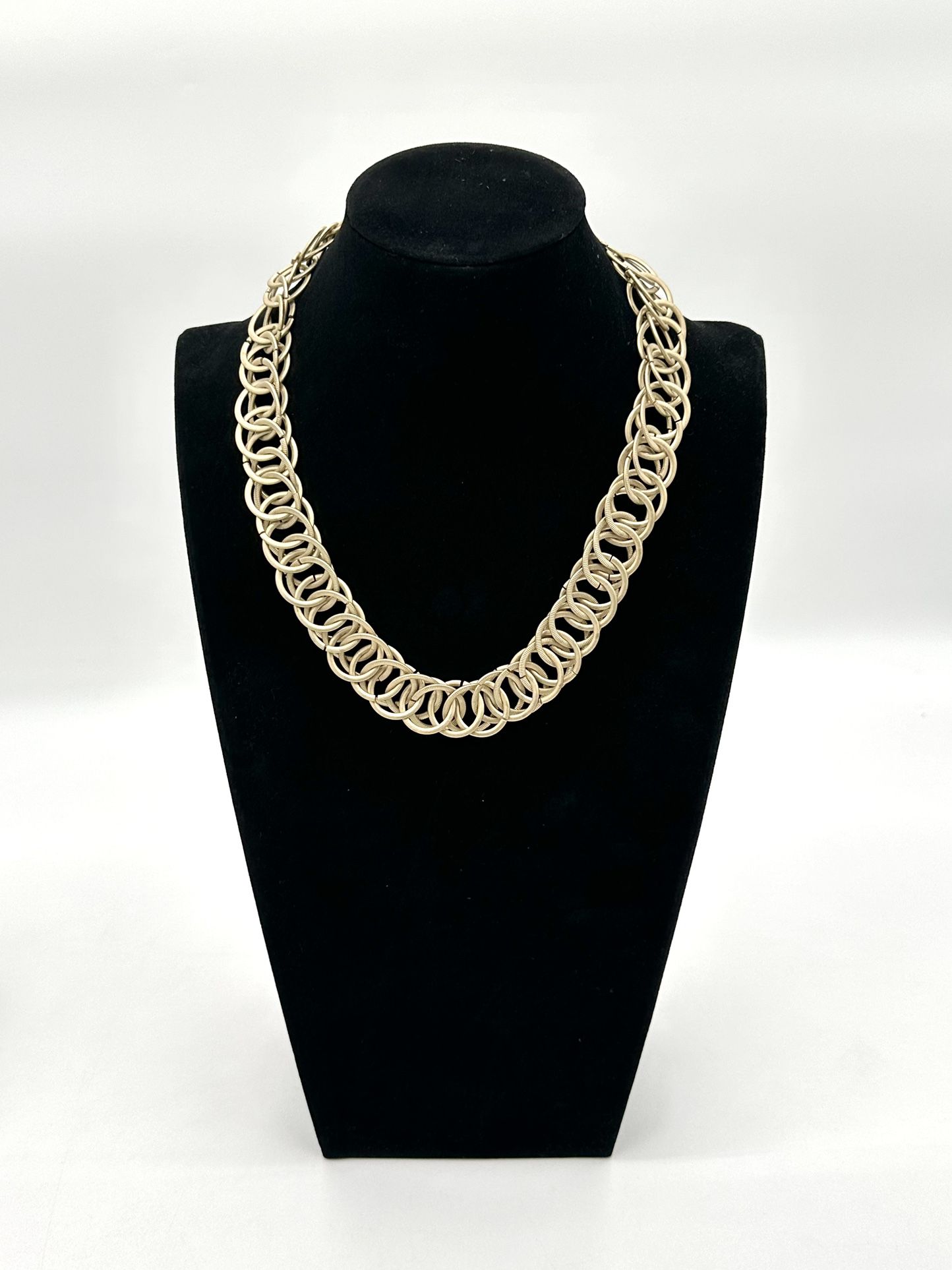 Women’s Gold Tone Costume Textured Chain Necklace