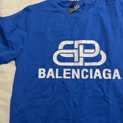 Balenciaga outlet item Men L, NWOT 