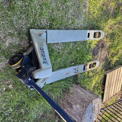 Palletjack./ Part Washer