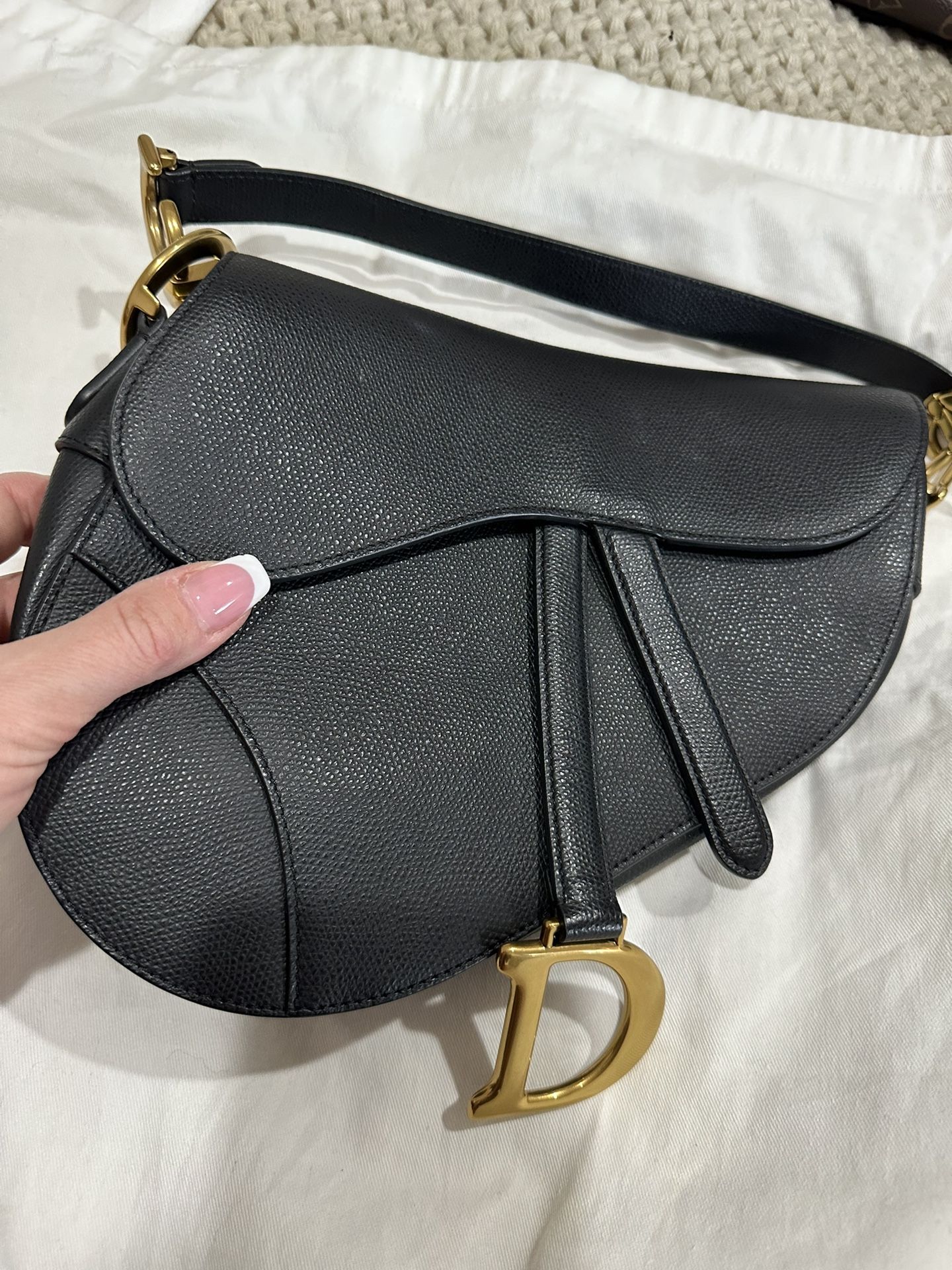  CHRISTIAN DIOR  Grained Calfskin Saddle Bag Black 