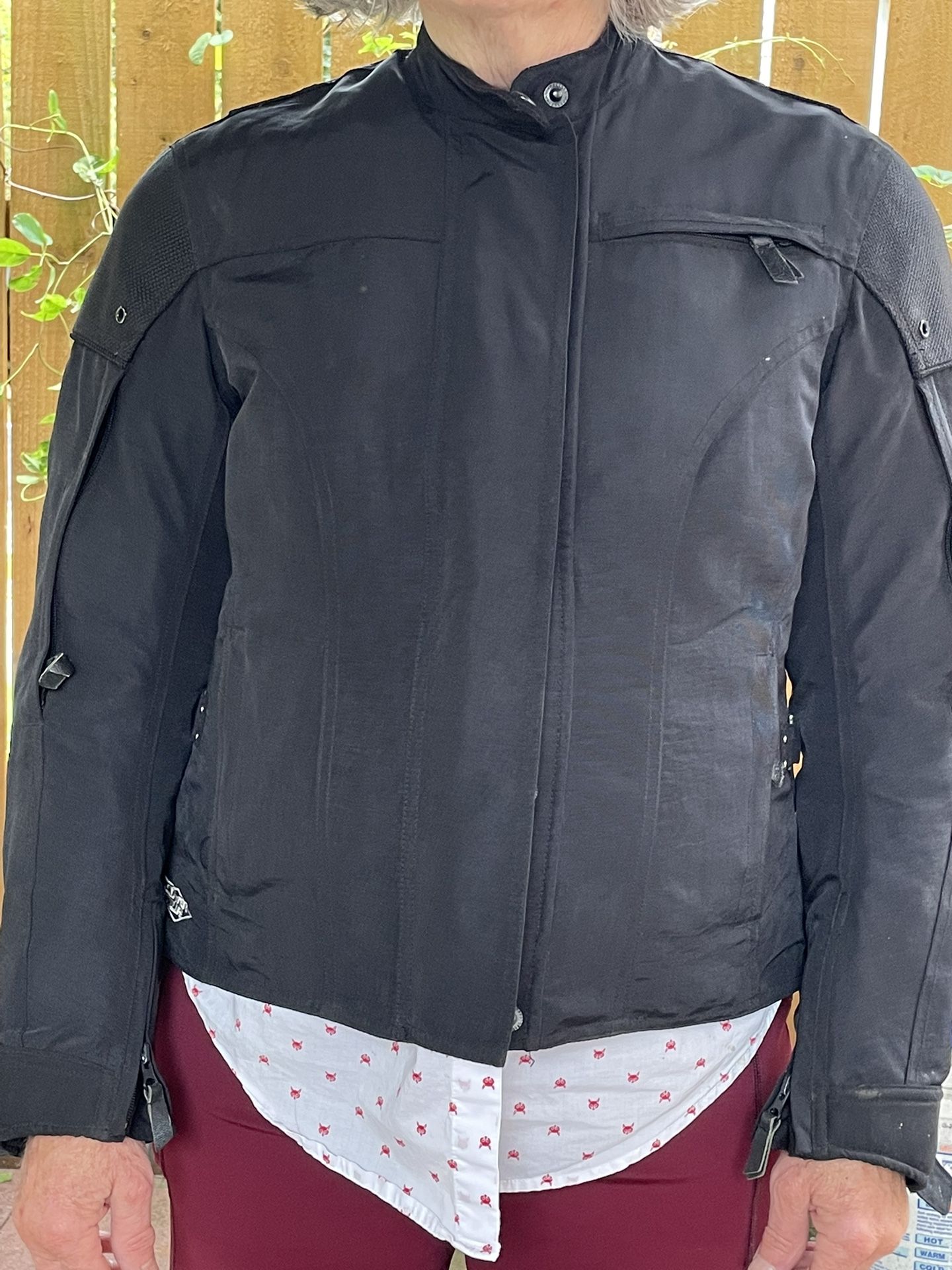 Women’s Small Motorcycle Jacket. Fully Lined. 