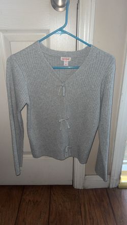 Cat & Jack Girls Silver Ribbed Sweater