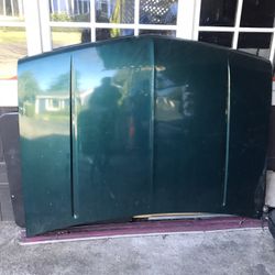 Chevy Tahoe Hood 