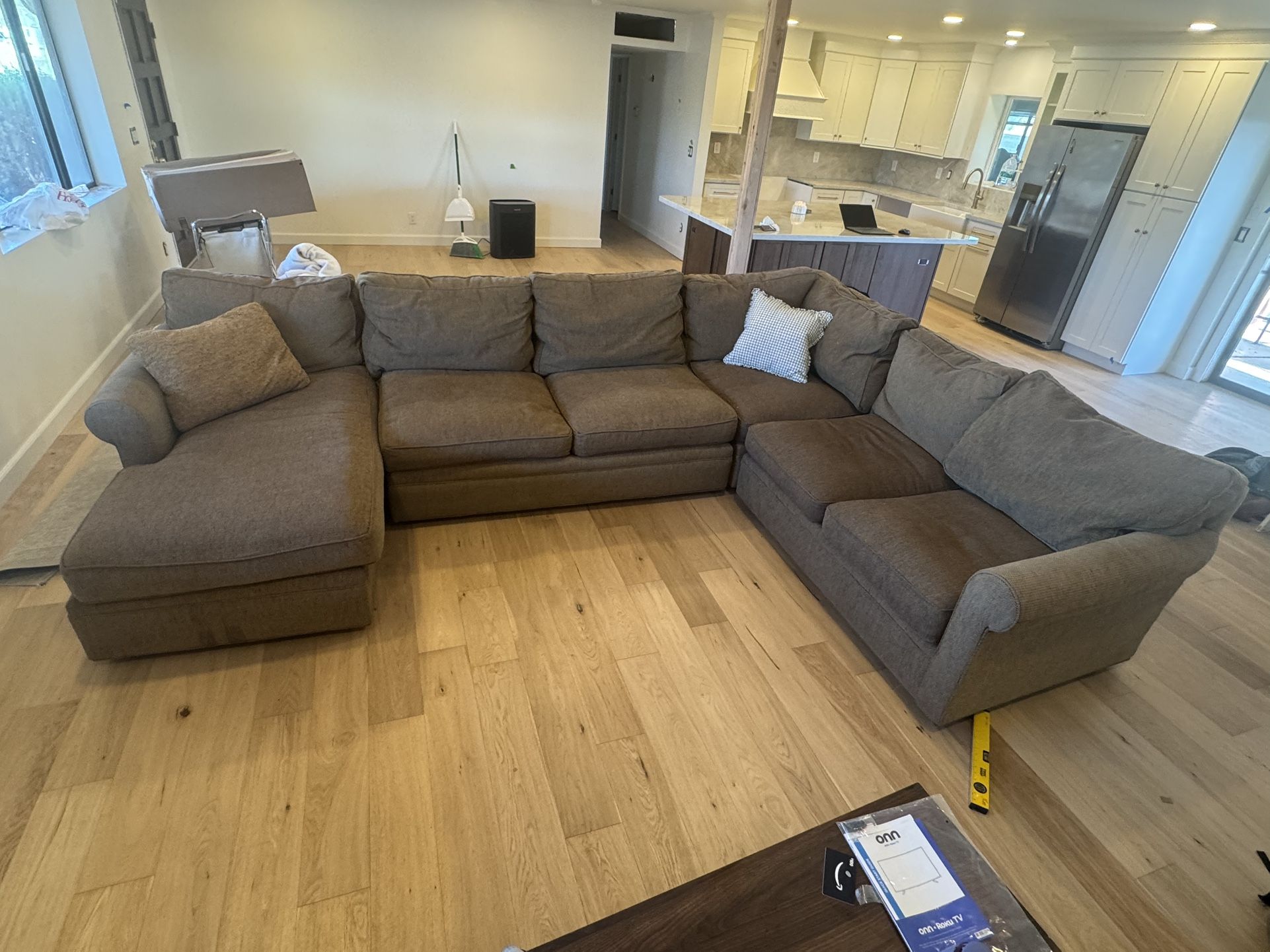 Crate And Barrel Couch