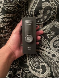 2002 Escalade folding mirror switch