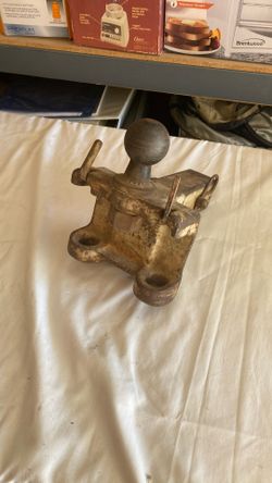 Vintage Heavy Duty Trailer Hitch 