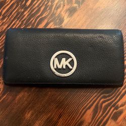 Authentic MK Wallet