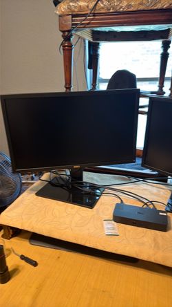 Dell Monitor with Docking Station