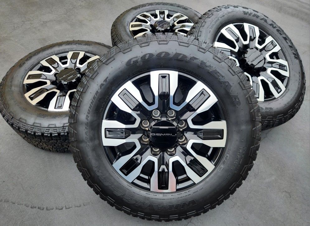 20" GMC Denali 2500 HD Wheels And Tires