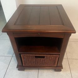 Wooden end Table With A Basket