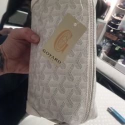 Go yard Toiletrie Bag Retail $1000