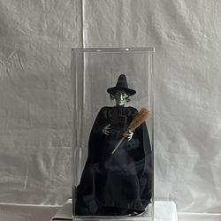 Wizard of Oz.  Porcelain dolls, Scarecrow, & Wicked Witch of the West 