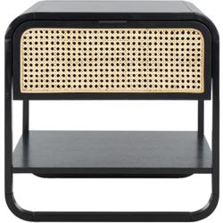 End tables 