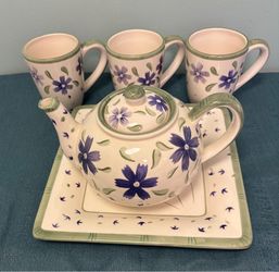 Hallmark Ceramic Tea/Coffee/Hot Chocolate Set