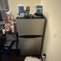Refrigerator and Freezer