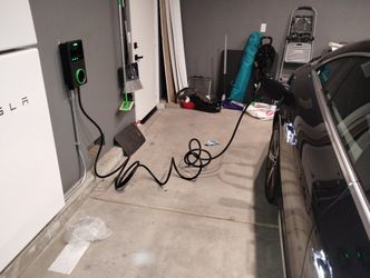 EV CHARGER /240 Volt Plugs
