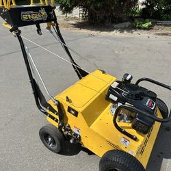 Stinger Dual-AER 2400 Lawn Aerator W/Honda Commercial Engine
