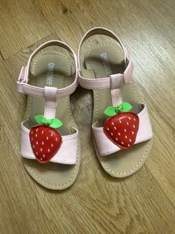 Little girls sandals