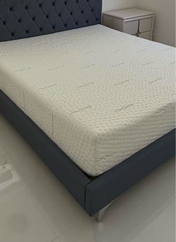 King mattress memory foam