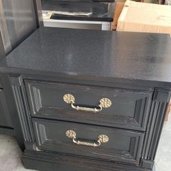 🥰BEAUTIFUL FULL SIZE BEDROOM SET IN BLACK COLOR: BED FRAME, DRESSER, CHEST, NIGHTSTAND —SOLID WOOD 🥰