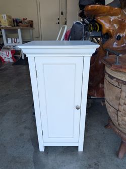 White Cabinet