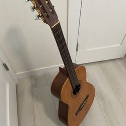 1960s Vintage Spanish Classical Guitar Vicente Tatay