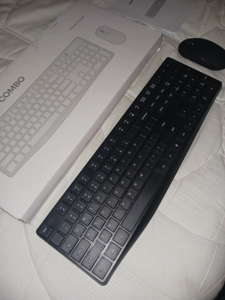 Wireless Bluetooth Keyboard & Mouse Combo