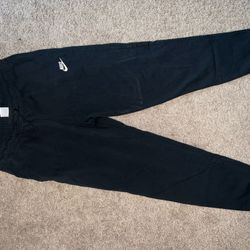 Nike Women’s Sweatpants 