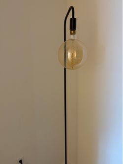 Floor Lamp with big bulbl