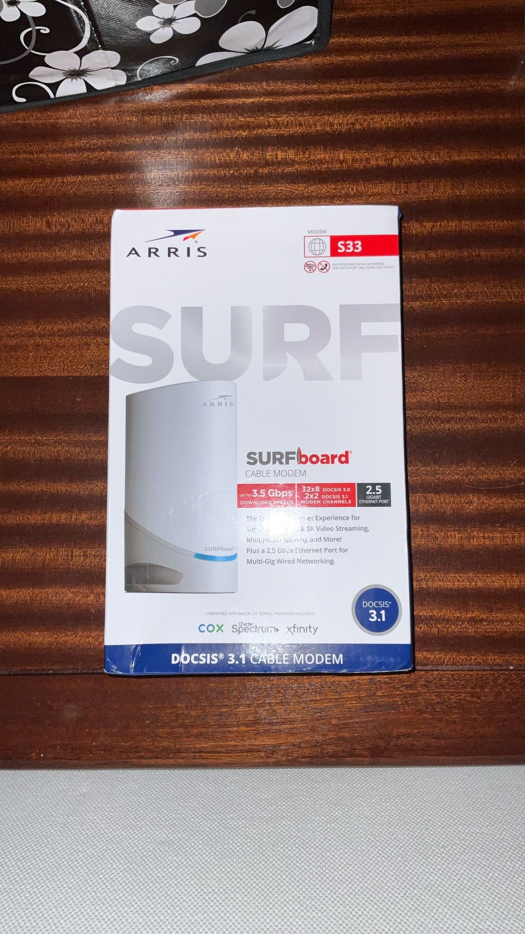 Arris Surfboard S33 Cable Modem