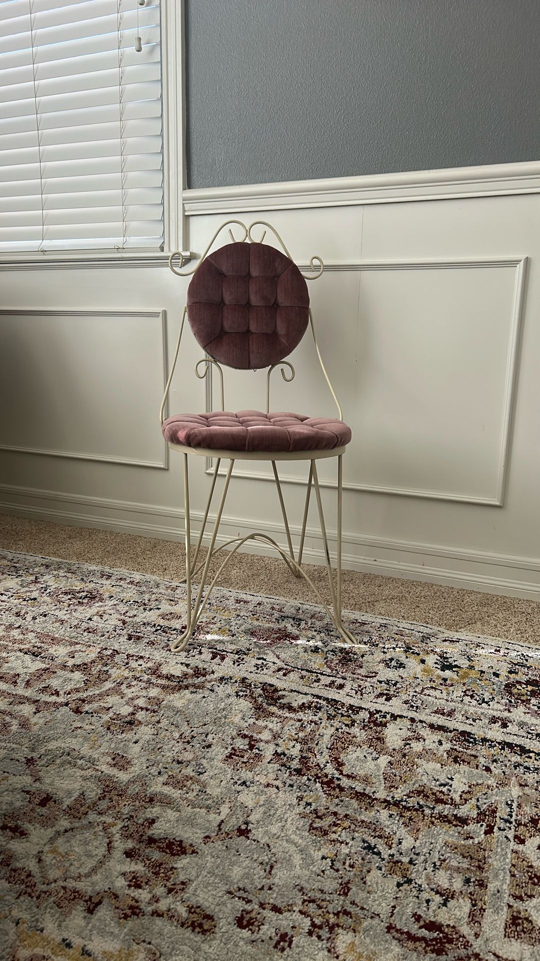 vanity chair