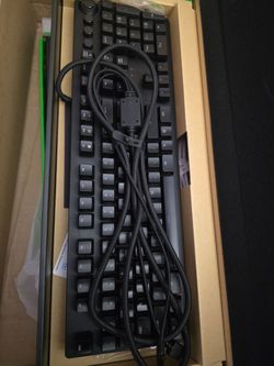 Razer Huntsman Elite keyboard and mouse