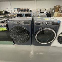 GE SET WASHER 4.8 Cu Ft And Dryer 