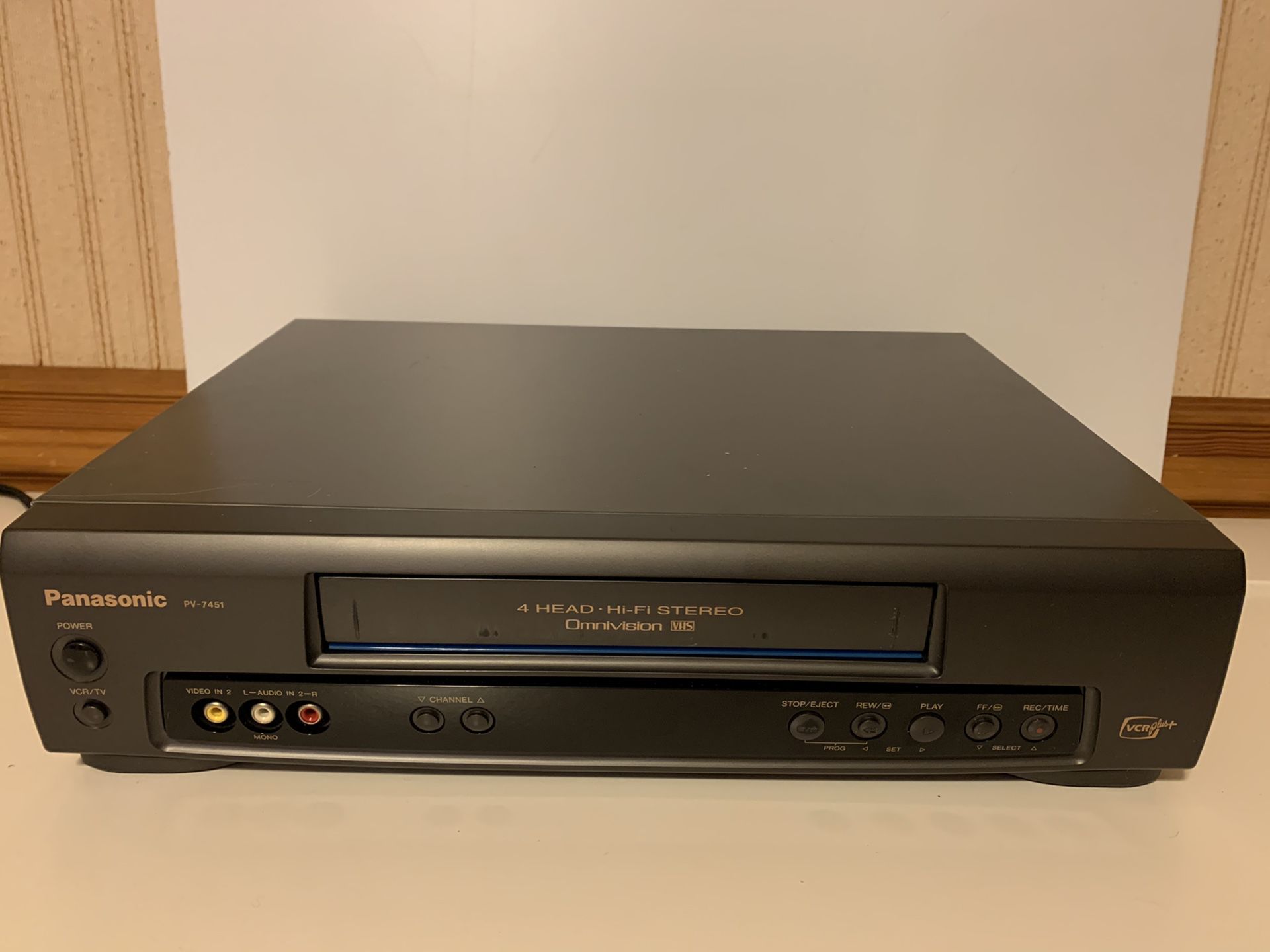 FREE FOR PARTS Panasonic PV-7451 VCR