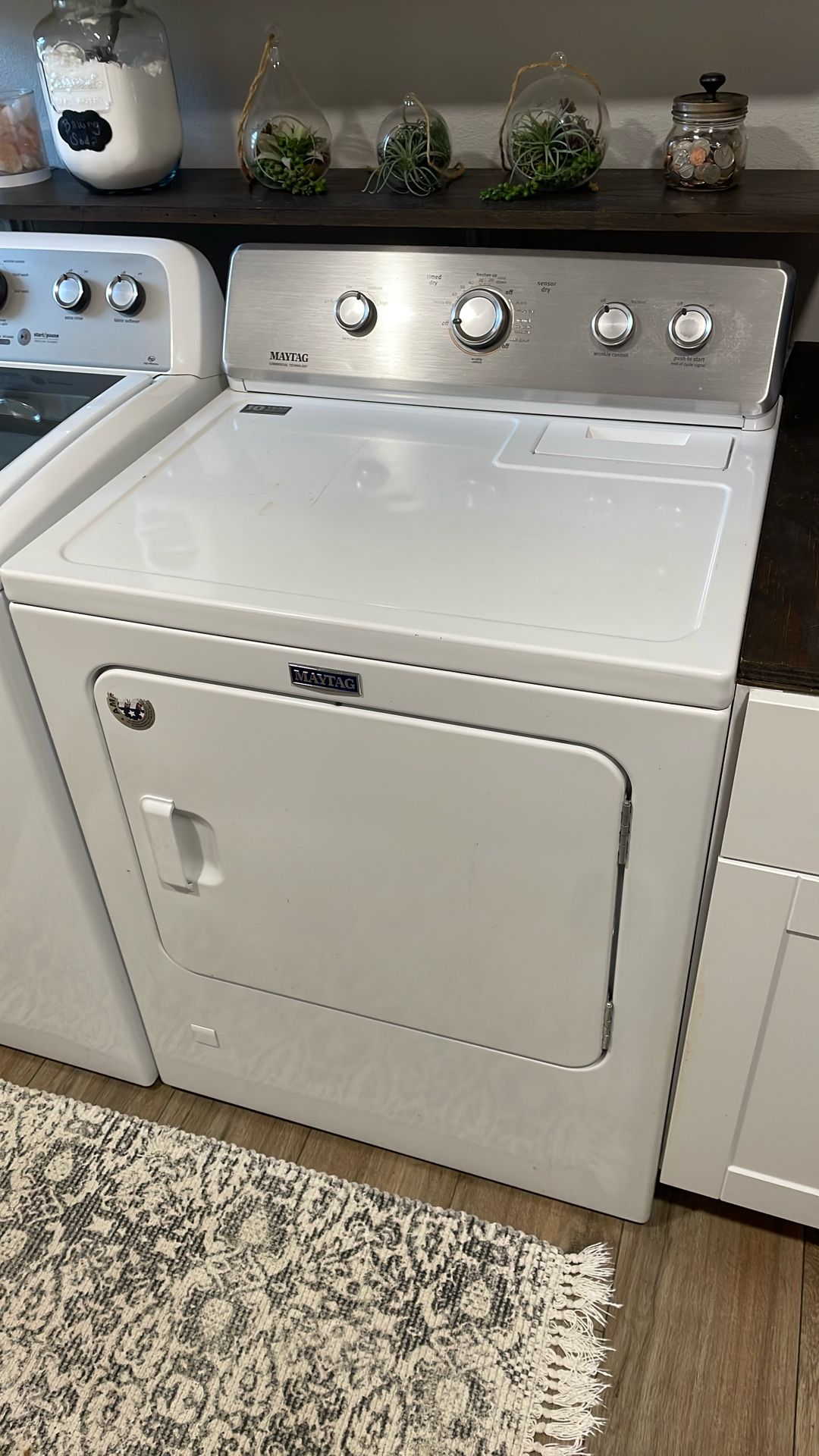Maytag 7 Cu Ft Large Capacity Gas Dryer With Wrinkle Control