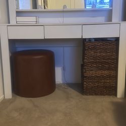 Make A Vanity