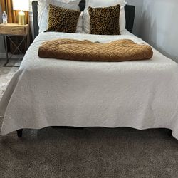 Queen Bed Fran And Mattress