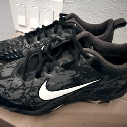 Women’s Nike Softball Cleats 