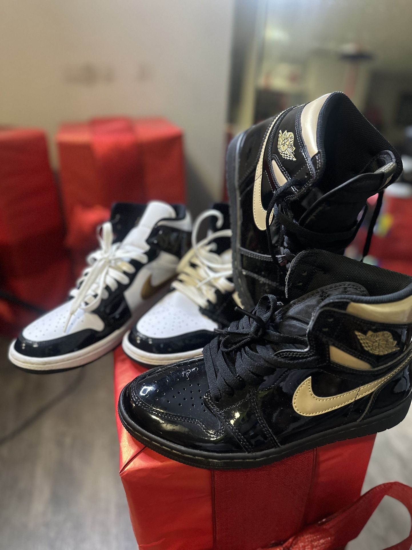 $180 Jordan 1 SZ 8