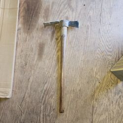 Vintage Mattock Iron City Tools Railroad Tool Pick Axe Usa