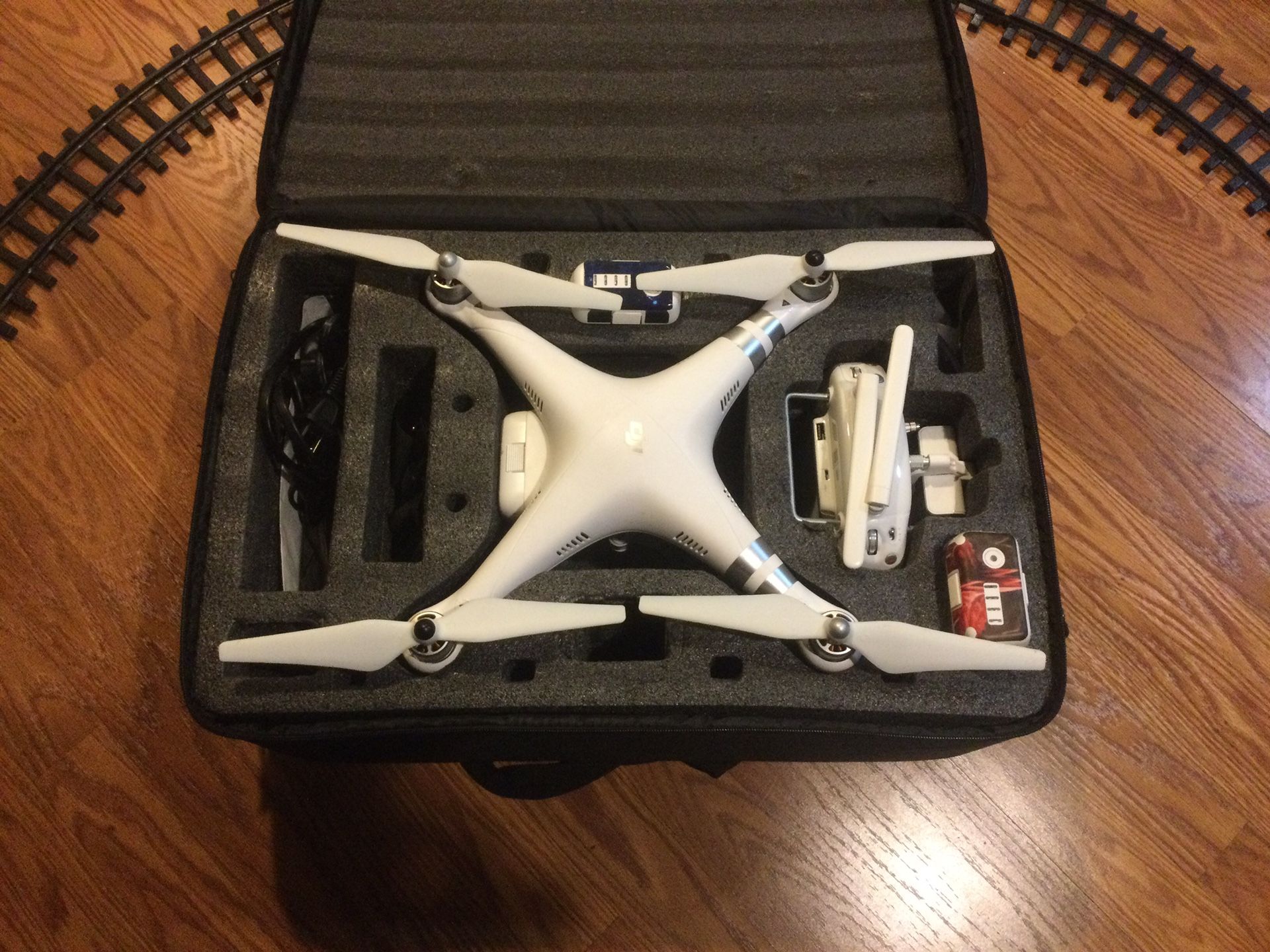 DJI phantom three advanced bundle