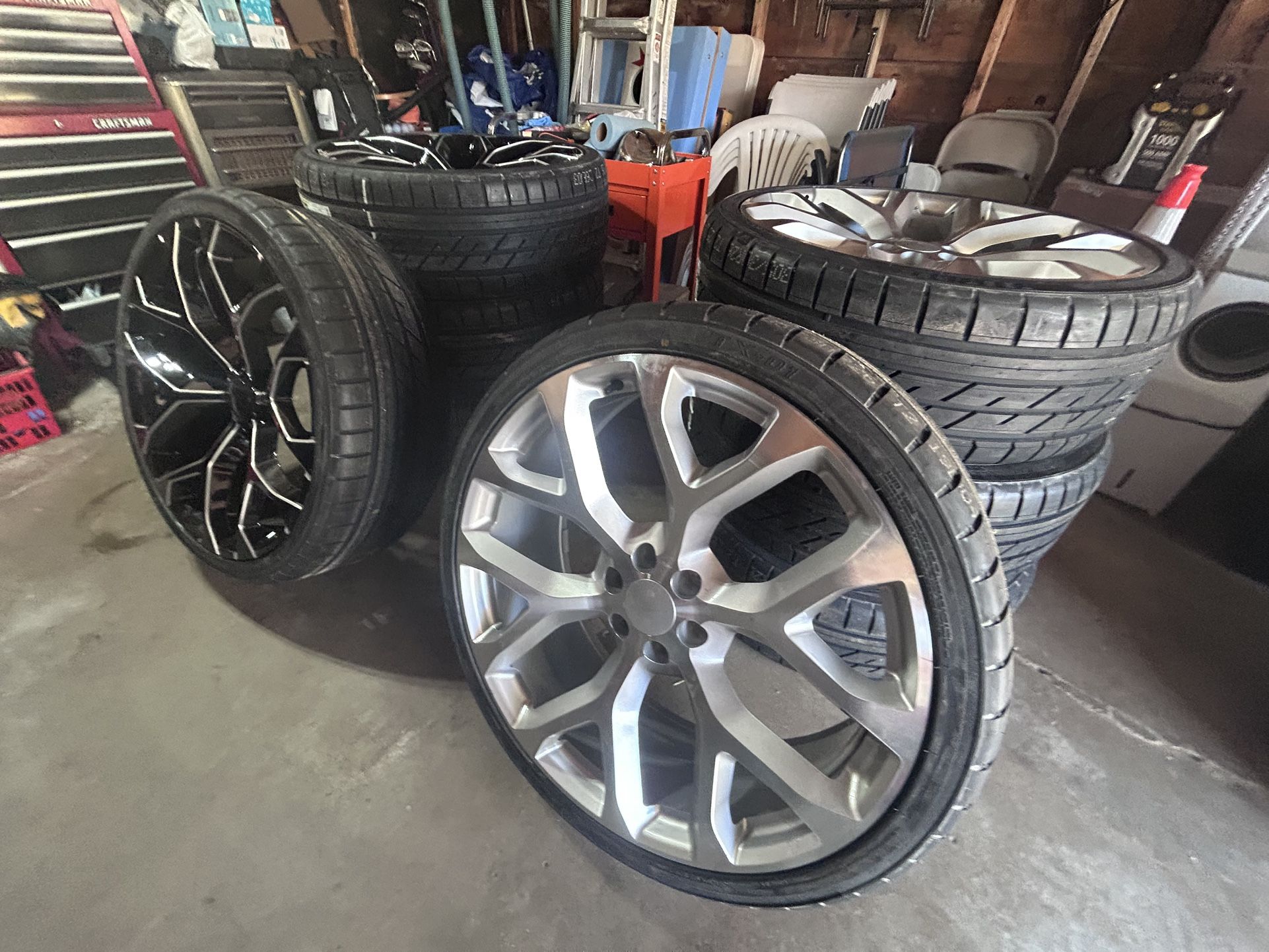 Set 26 Inch Snowflake Replicas 305/35/26 New !!!! $2350