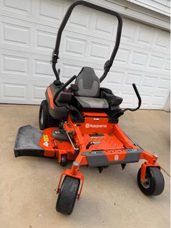 Husqvarna Z 454 zero turn mower