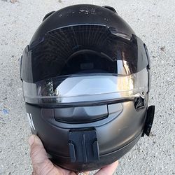 Arai Quantum-X Motorcycle Helmet Black With Chin Camera & Bluetooth Mount Size Medium