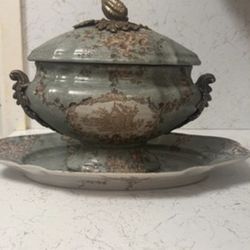 Porcelain trio (Wong Lee 1985)