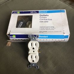 Leviton 15 Amp White Outlets - Box of 9