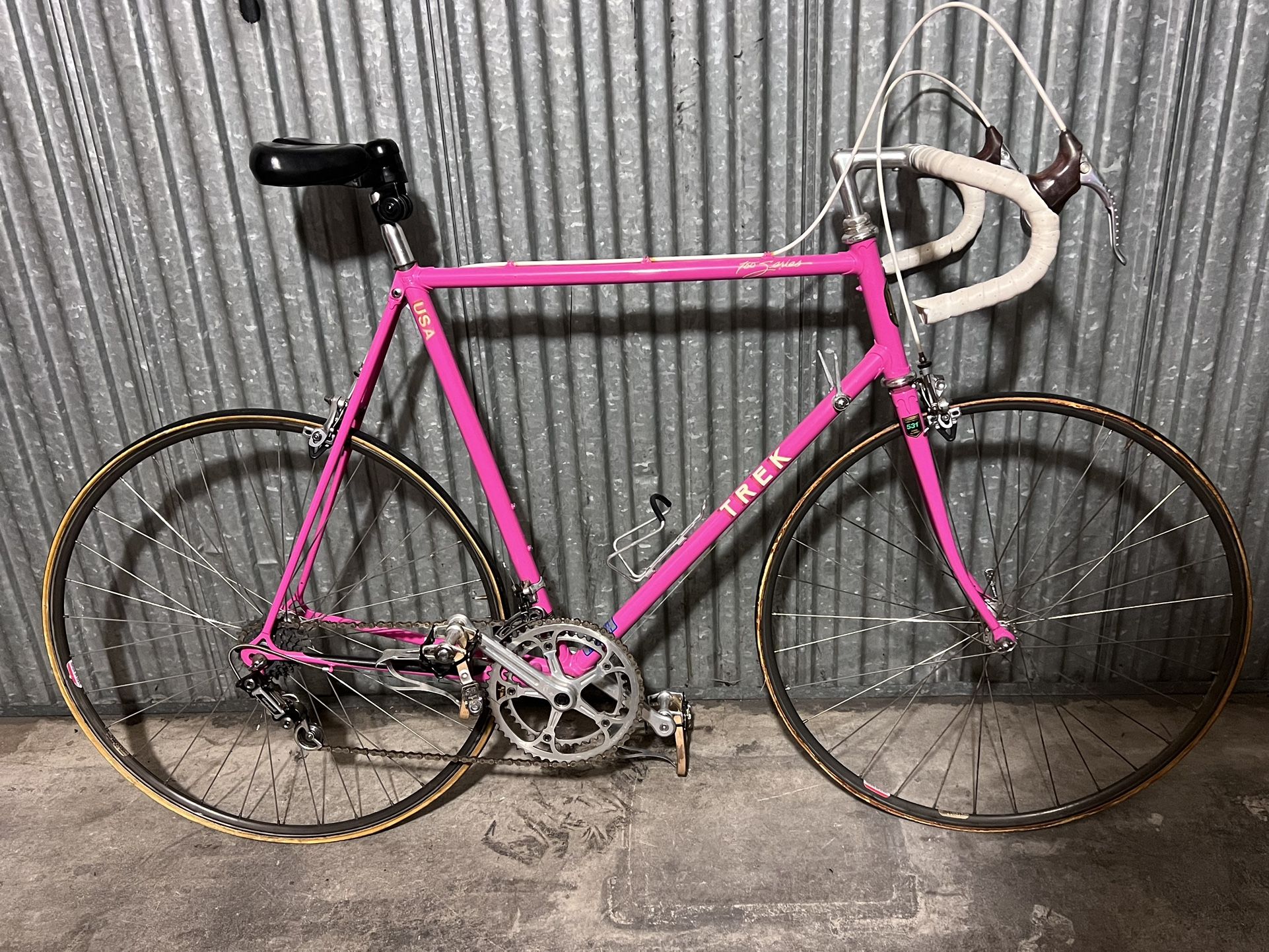 Trek 760 Series Hot Pink
