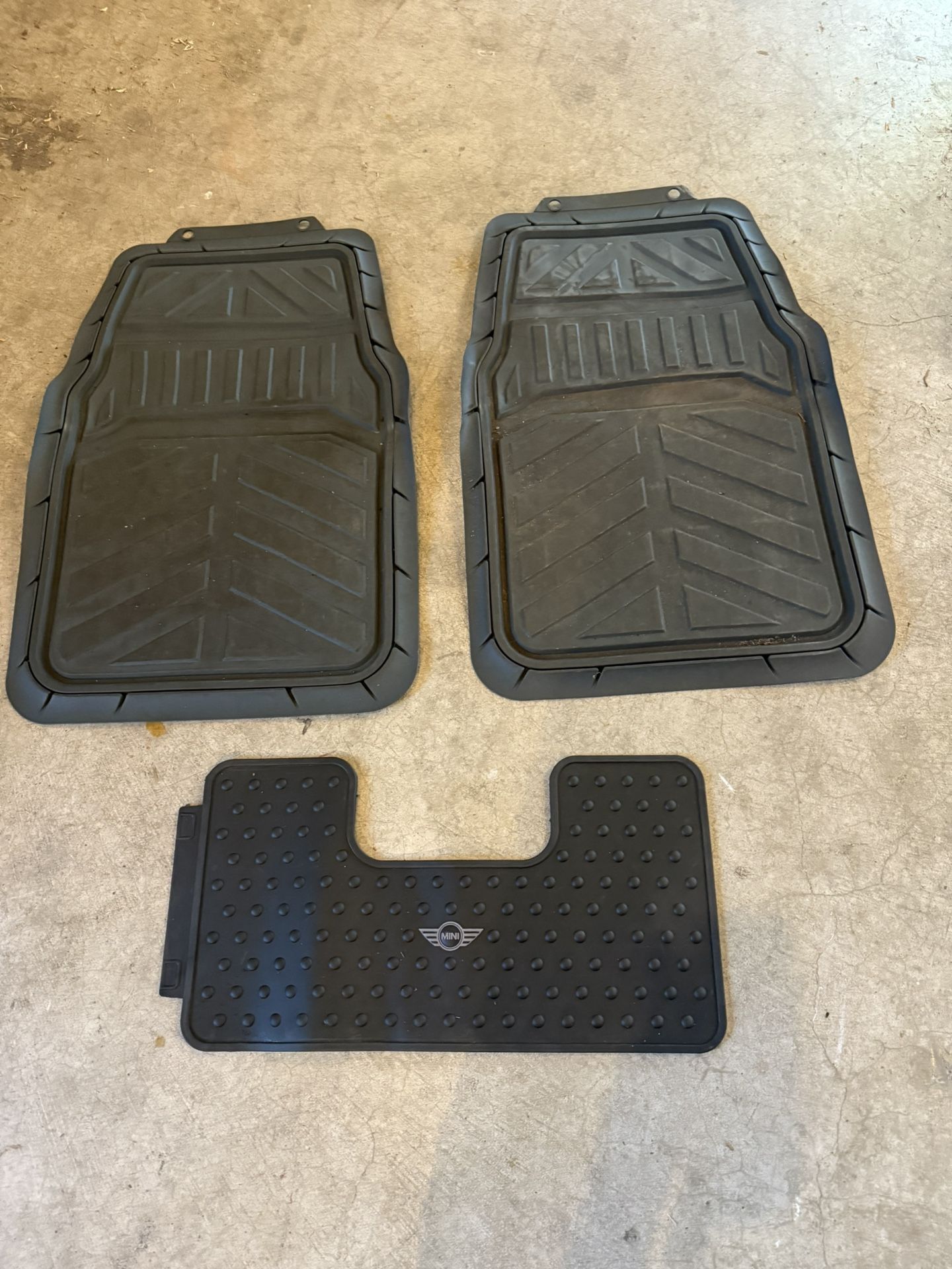 Genuine 2016 R60 MINI COOPER COUNTRYMAN S carpet Liner