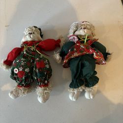 House of Lloyd 11" Christmas Hip & Hop Bunny Rabbit Rag Doll
