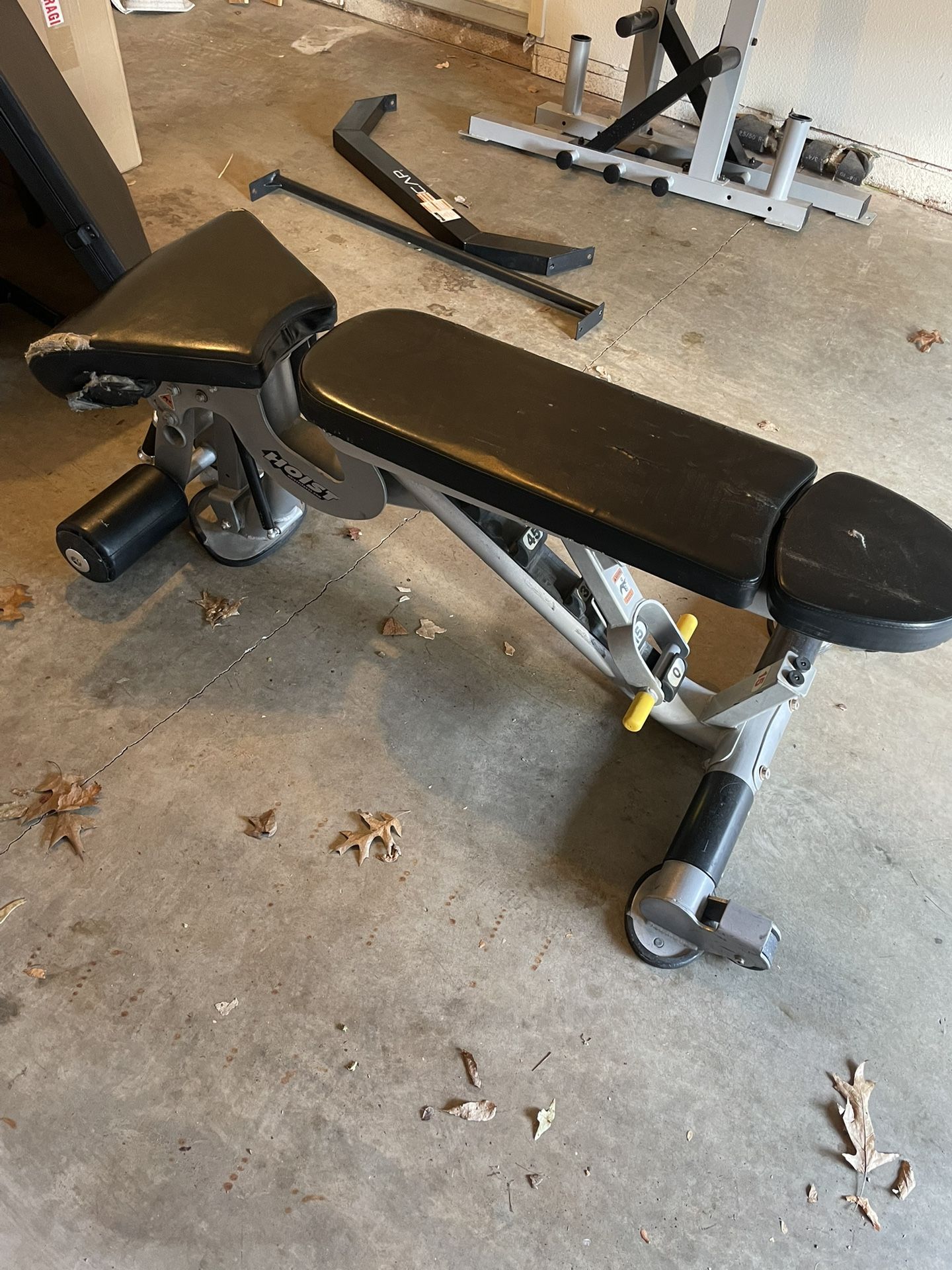 Hoist Fitness CF-3165 Incline/Decline Commercial Bench